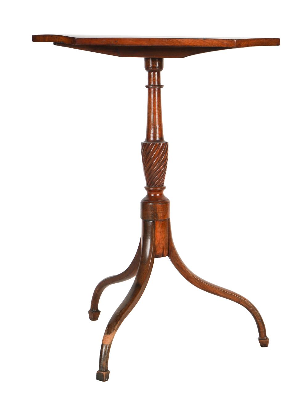 SMALL MAHOGANY TILT-TOP TABLEon