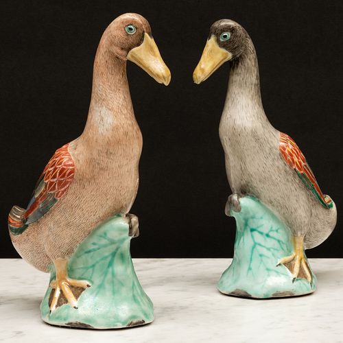 SMALL PAIR OF CHINESE EXPORT