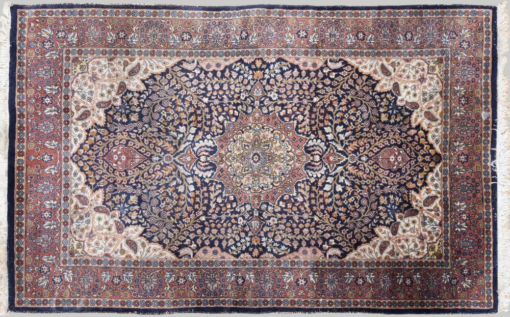 SMALL PAK PERSIAN HAND KNOTTED WOOL
