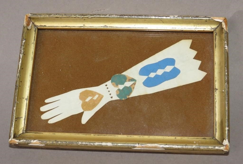 SMALL PAPER CUT MOMENTO IN FRAMEca.