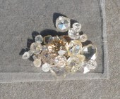 SMALL PARCEL OF UNMOUNTED DIAM