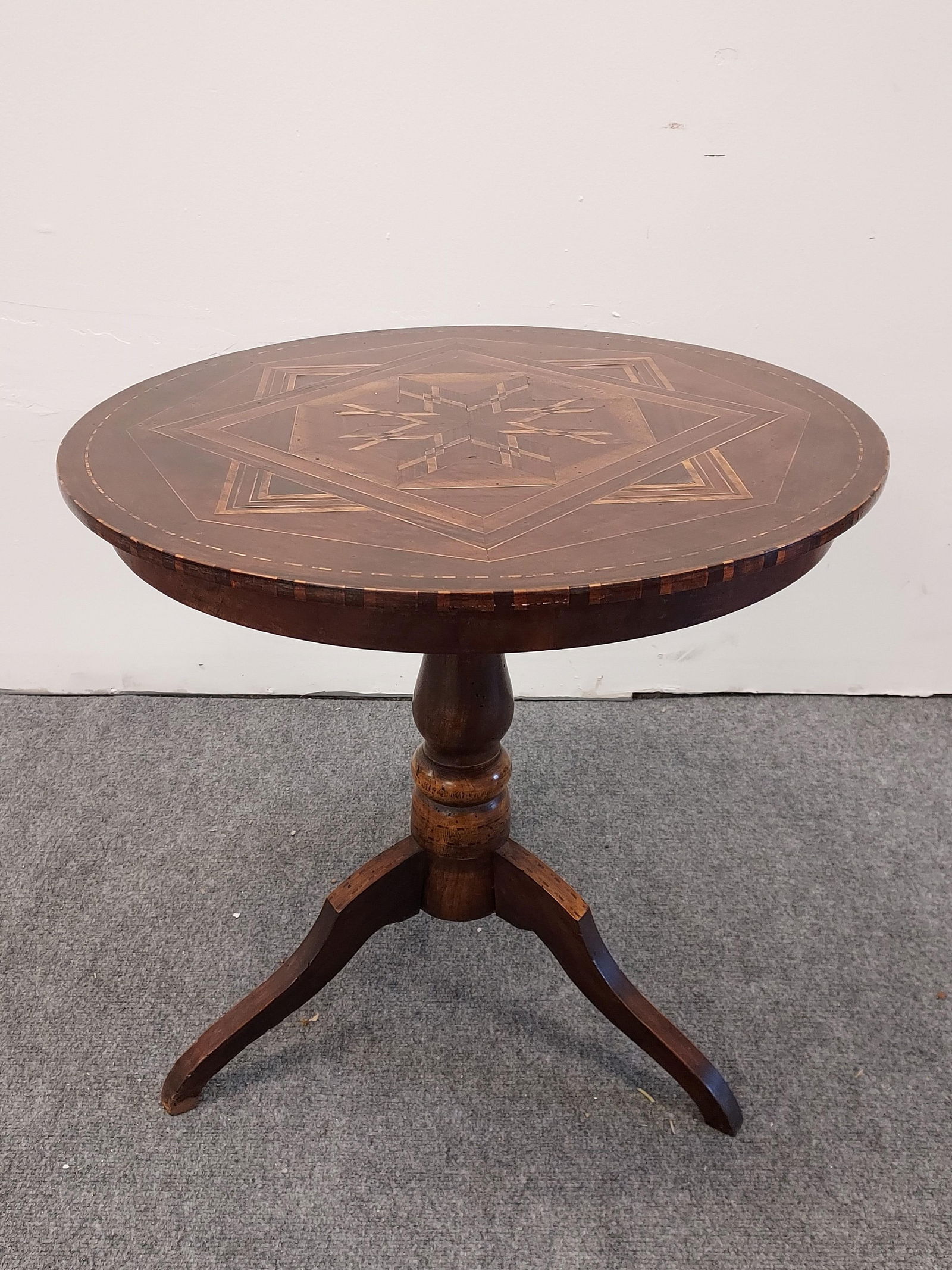 SMALL PARQUETRY INLAID TRIPOD