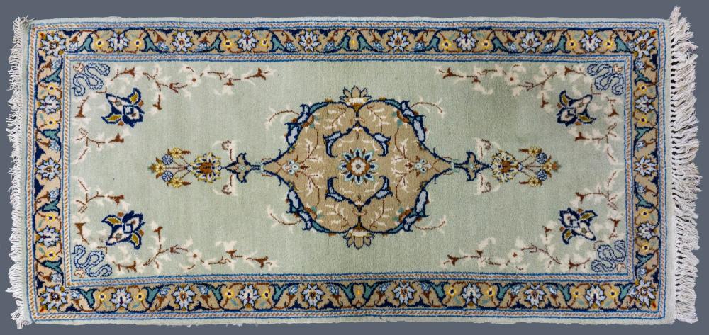 SMALL PERSIAN KASHAN HAND KNOTTED