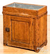 SMALL PINE DRYSINK, 19TH C.Sma