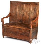 SMALL PINE SETTLE BENCH<br>Dim