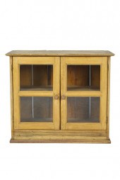 SMALL RUSTIC PINE CABINETwith