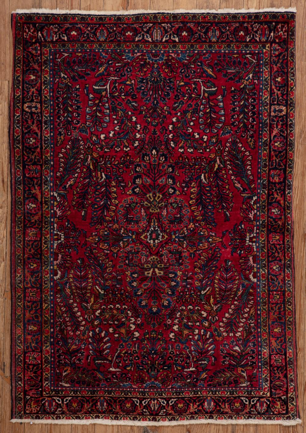 SMALL SAROUK RUGSmall Sarouk Rug,