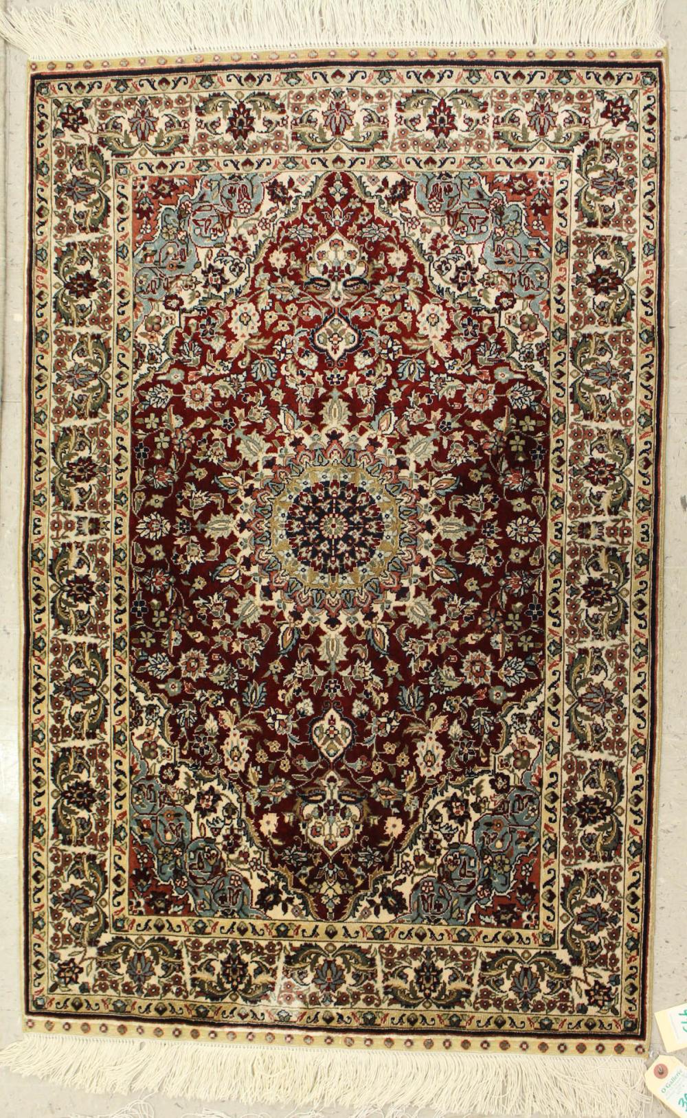 SMALL SILK AREA RUGSMALL SILK