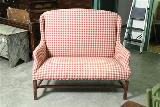 SMALL SOFA. Red and white checkered