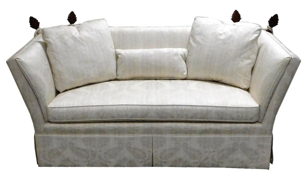 SMALL SOFA WITH PINEAPPLE