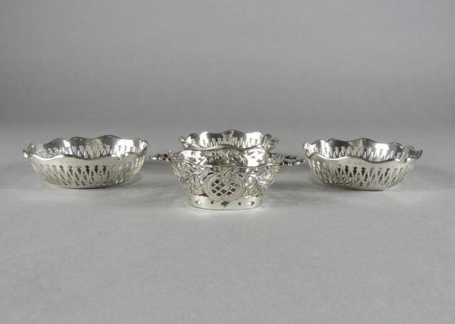 SMALL STERLING SILVER BASKETSA