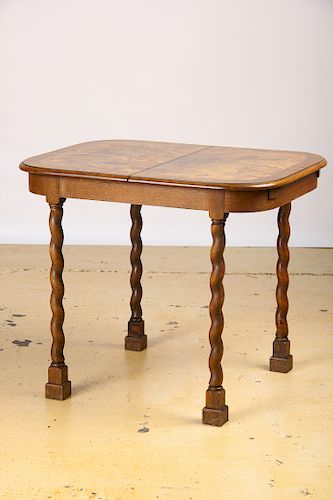 SMALL SWEDISH EXPANDABLE OAK AND