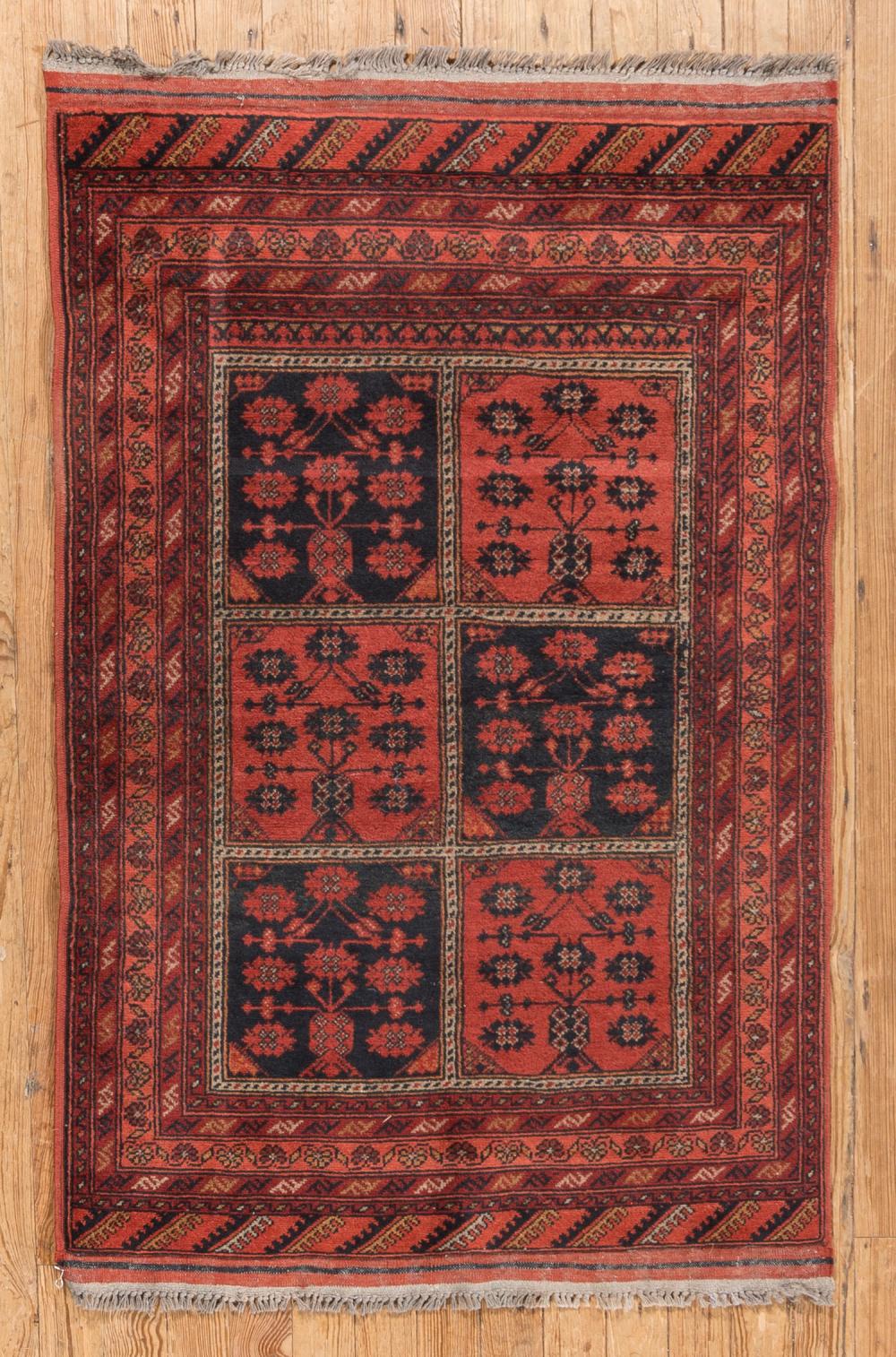 SMALL TURKMEN RUGSmall Turkmen