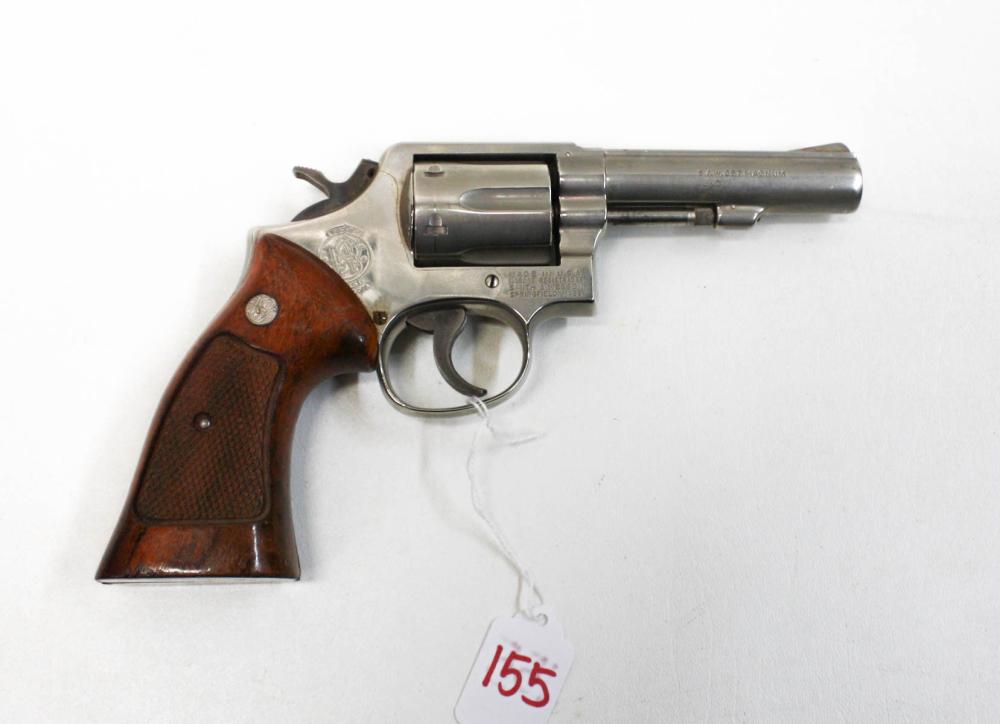 SMITH AND WESSON MODEL 13-2