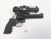 SMITH AND WESSON MODEL 586 DOU