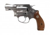 SMITH AND WESSON MODEL 60 REVO
