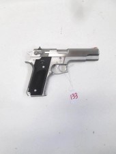 SMITH AND WESSON MODEL 645 DOU