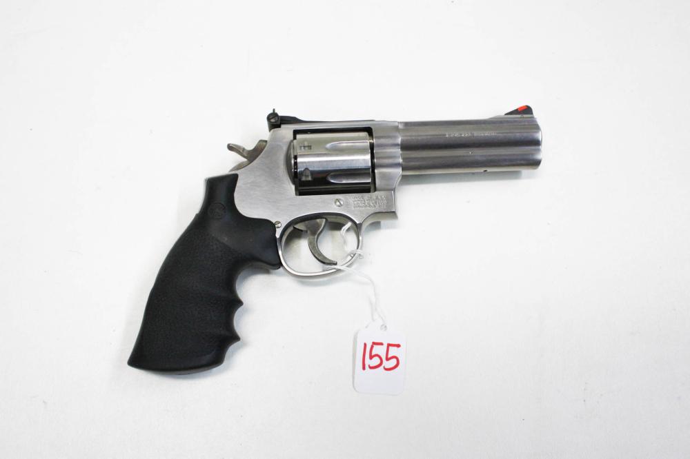SMITH AND WESSON MODEL 686-5