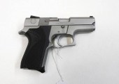 SMITH AND WESSON MODEL 6946 DO