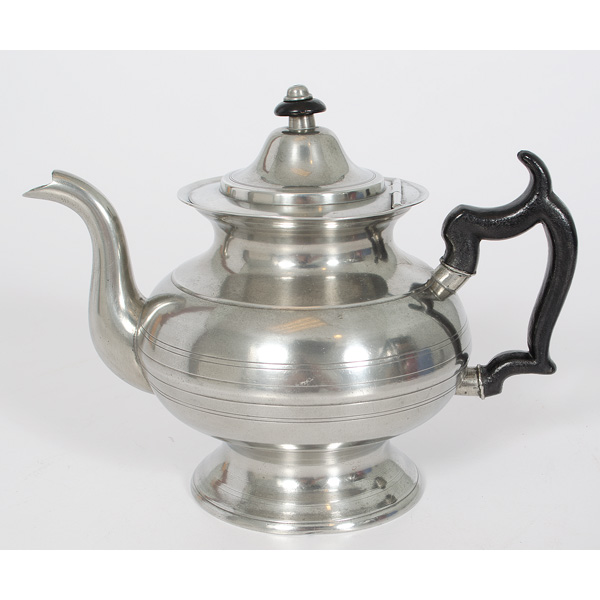 Smith & Co. Pewter Teapot American.