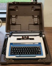 SMITH-CORONA SUPER STERLING TY