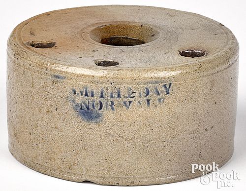 SMITH & DAY,CONNECTICUT STONEWARE