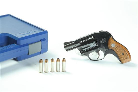 SMITH & WESSON 38 SPECIAL.       