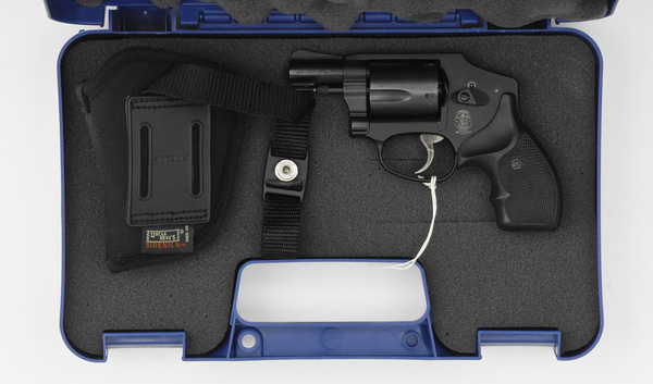 *Smith & Wesson Model 442 Double