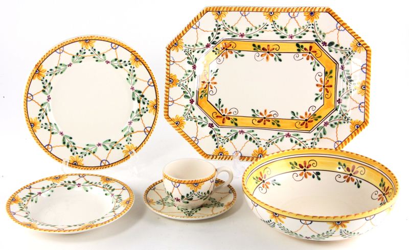 Smithsonian Pottery