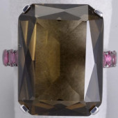SMOKEY QUARTZ GOLD RING WITH R
