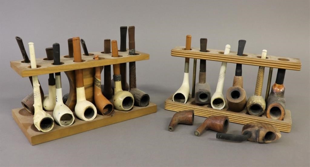 Smoking pipe collection to