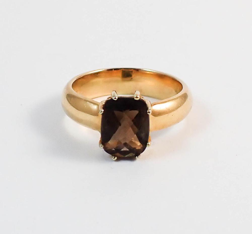 SMOKY QUARTZ AND FOURTEEN KARAT