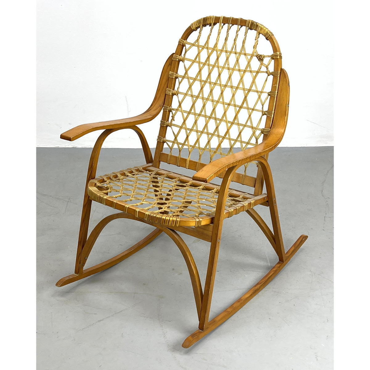 SNOCRAFT Rocking Chair. Bentwood