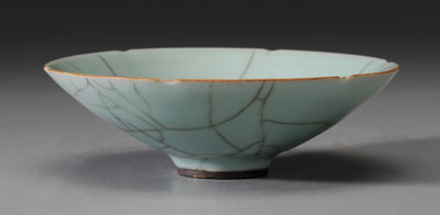 Song-style Mallow-Form Ceramic Bowl