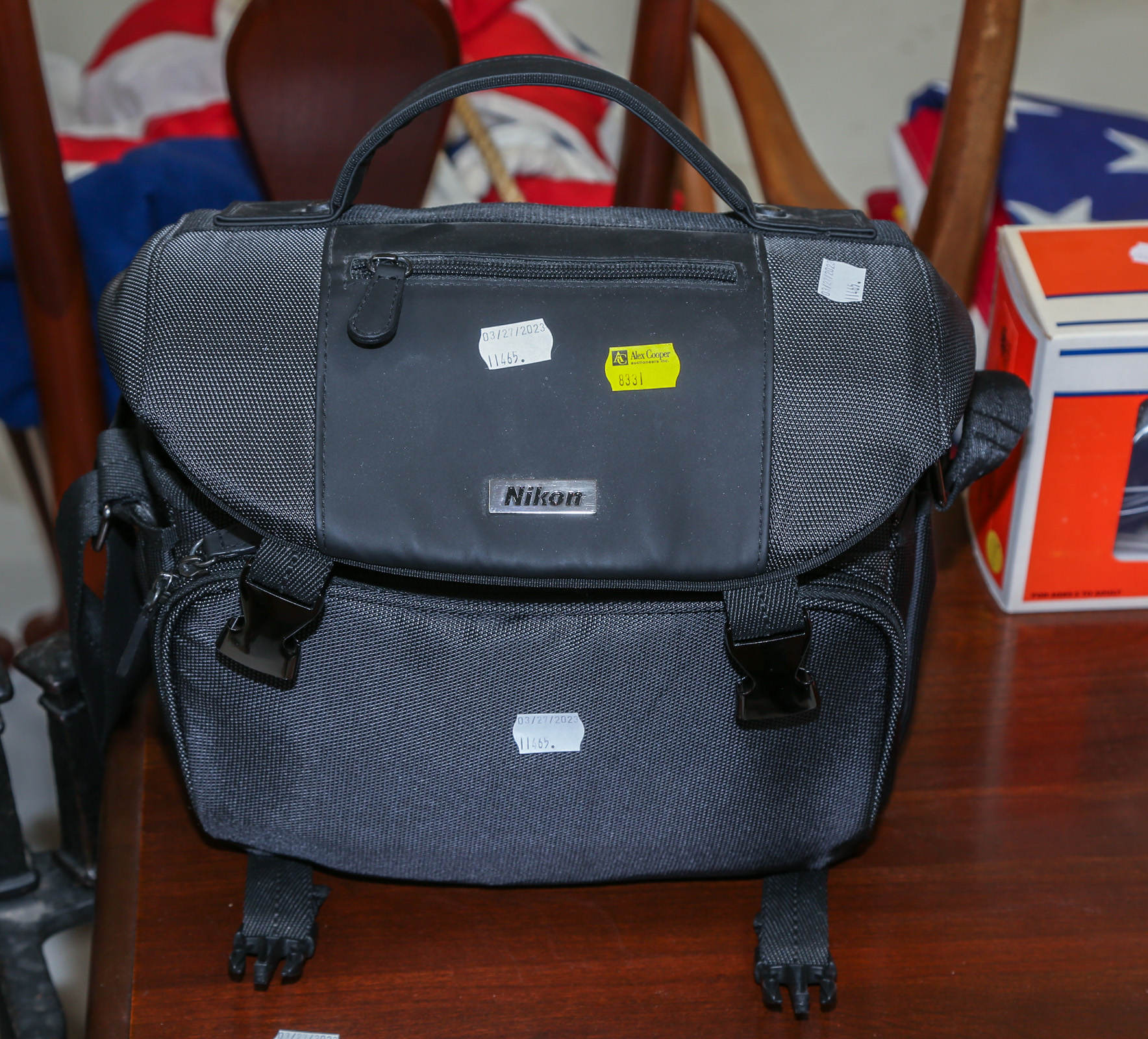 SONY DIGITAL CAMERA With multiple
