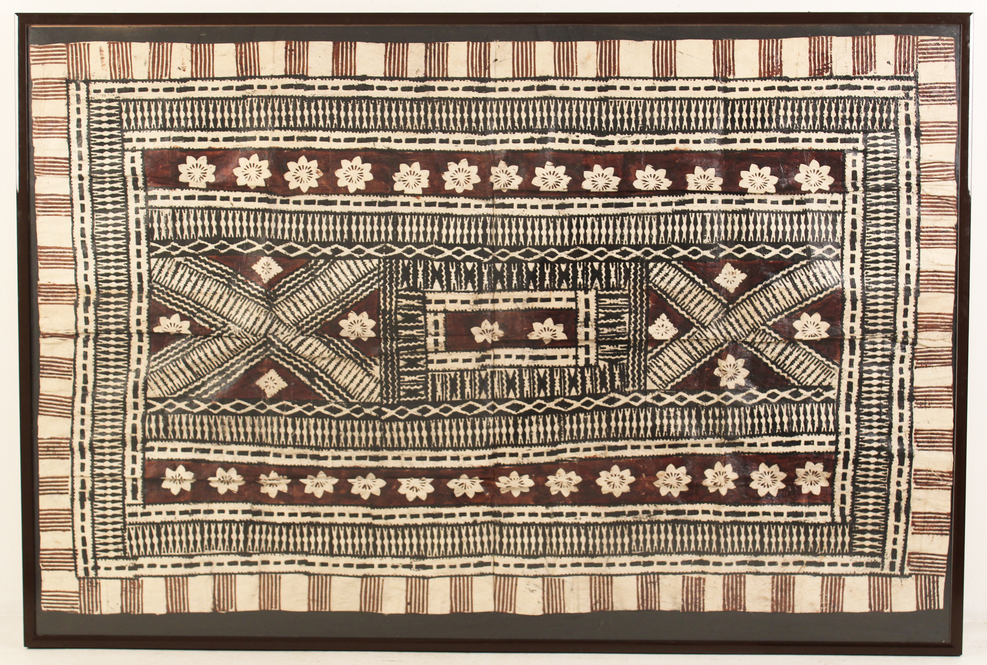 SOUTH PACIFIC BARKCLOTH TAPA FROM