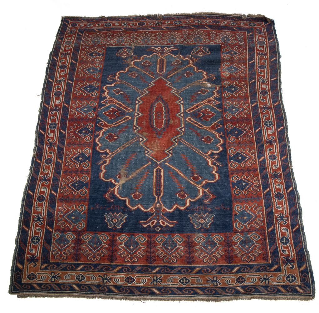 SOUTH PERSIAN RUG (3'9" X 4'10")