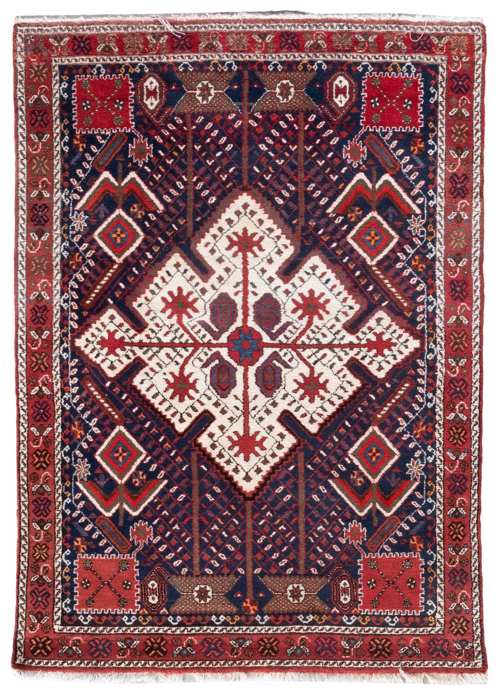 SOUTH PERSIAN RUG: 4’9” X 6’7”