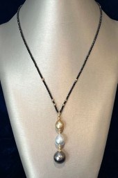 SOUTH SEA AND TAHITIAN PEARL D