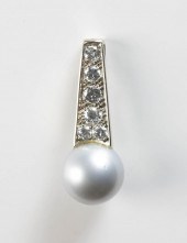 SOUTH SEA GREY PEARL AND DIAMO
