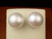 SOUTH SEA PEARL AND EIGHTEEN K