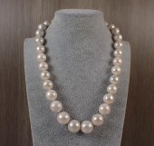 SOUTH SEA PEARL AND EIGHTEEN K