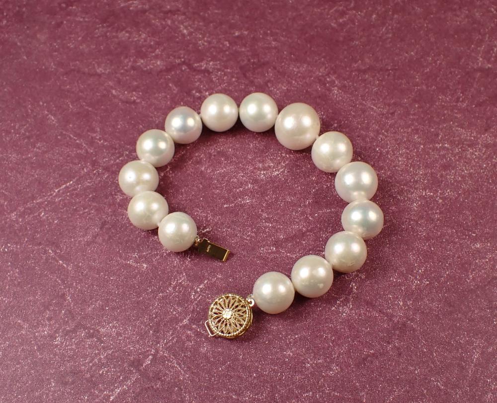 SOUTH SEA PEARL AND EIGHTEEN