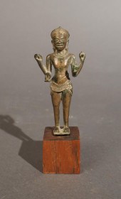 SOUTHEAST ASIAN BRONZE FIGURE