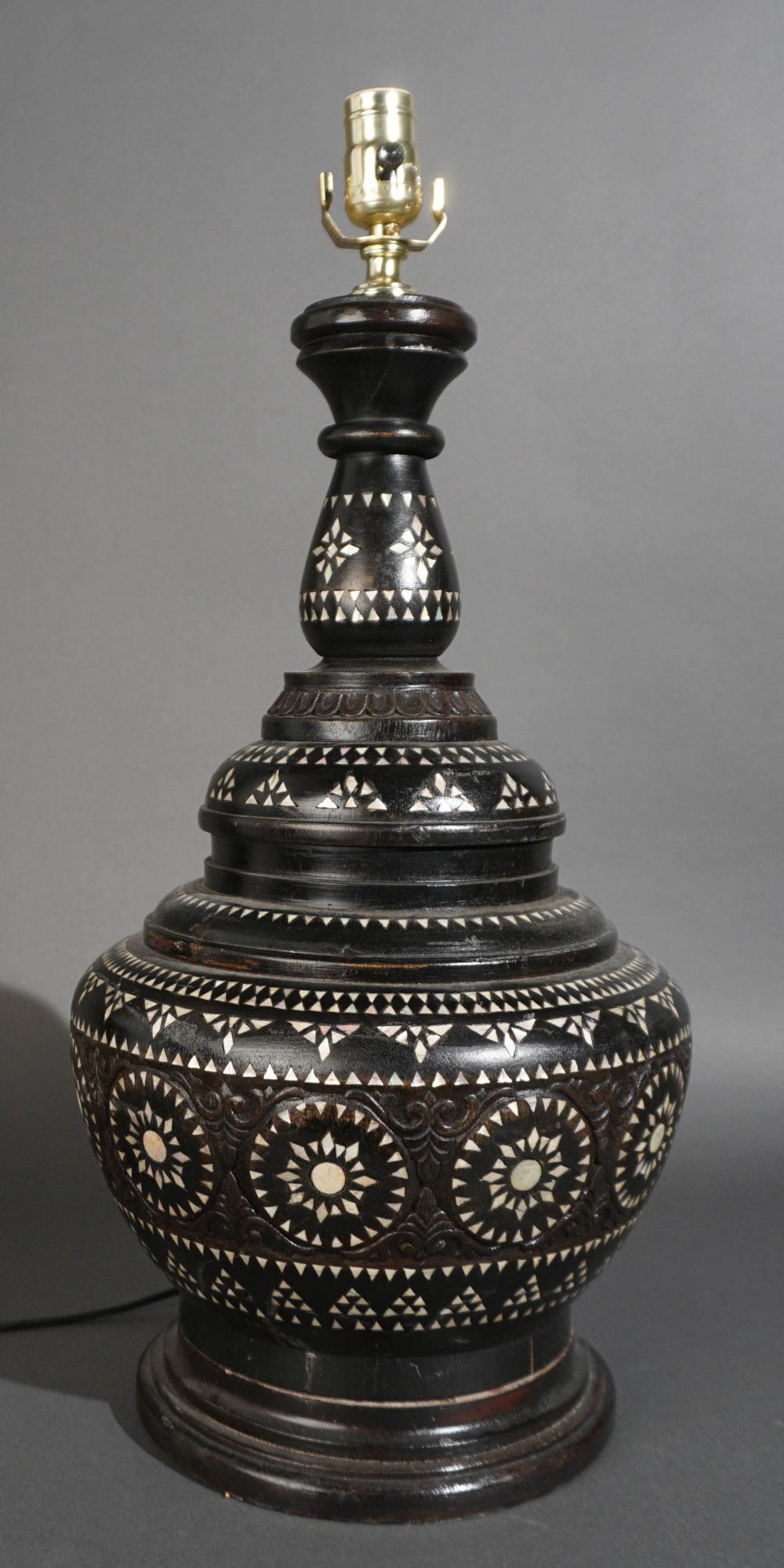 SOUTHEAST ASIAN MOTHER OF PEARL