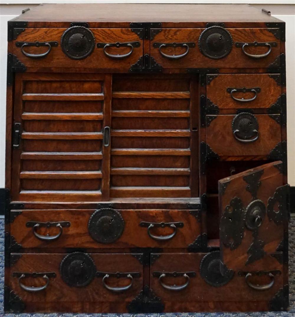 SOUTHEAST ASIAN ROSEWOOD TYPE