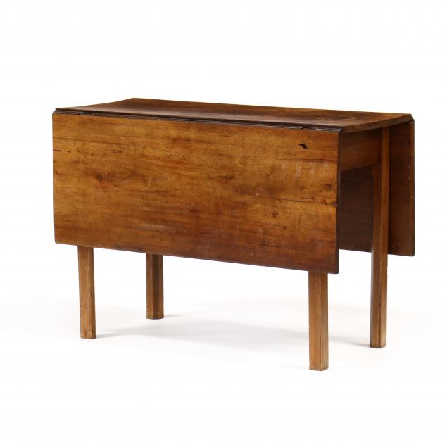 SOUTHERN CHIPPENDALE WALNUT DROP
