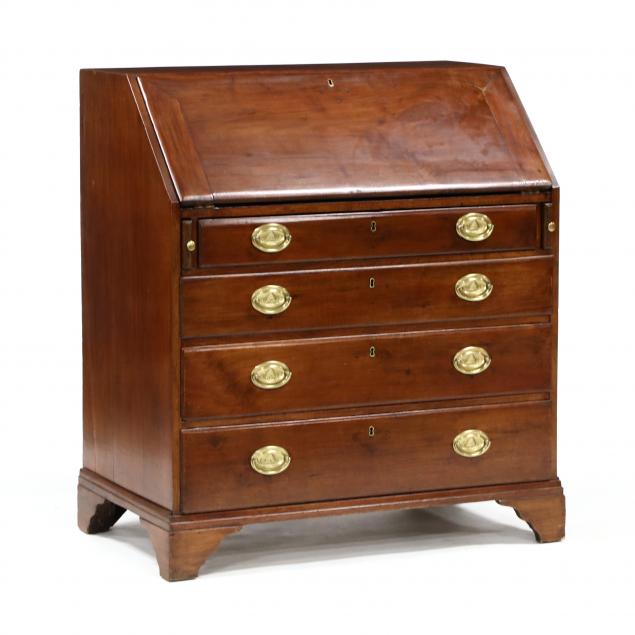 SOUTHERN CHIPPENDALE WALNUT SLANT