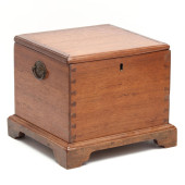 SOUTHERN FEDERAL WALNUT TABLE-
