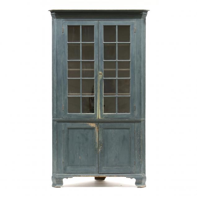 SOUTHERN PAINTED CHIPPENDALE CORNER